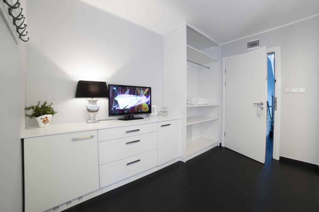 Hotel Amber Suite & Spa - Enklawa Dla Doroslych (Adults Only) Międzywodzie Buitenkant foto